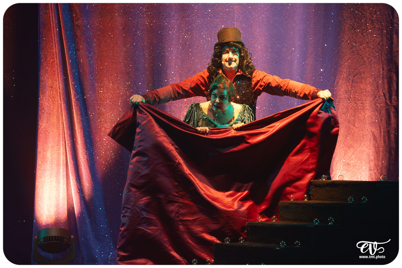 PLEIN FEU (CIE AVRIL EN SEPTEMBRE)